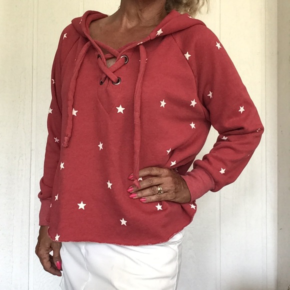 WILDFOX FOOTBALL STAR HUTTON HOODIE IN RED SIZE MEDIUM - Picture 8 of 15